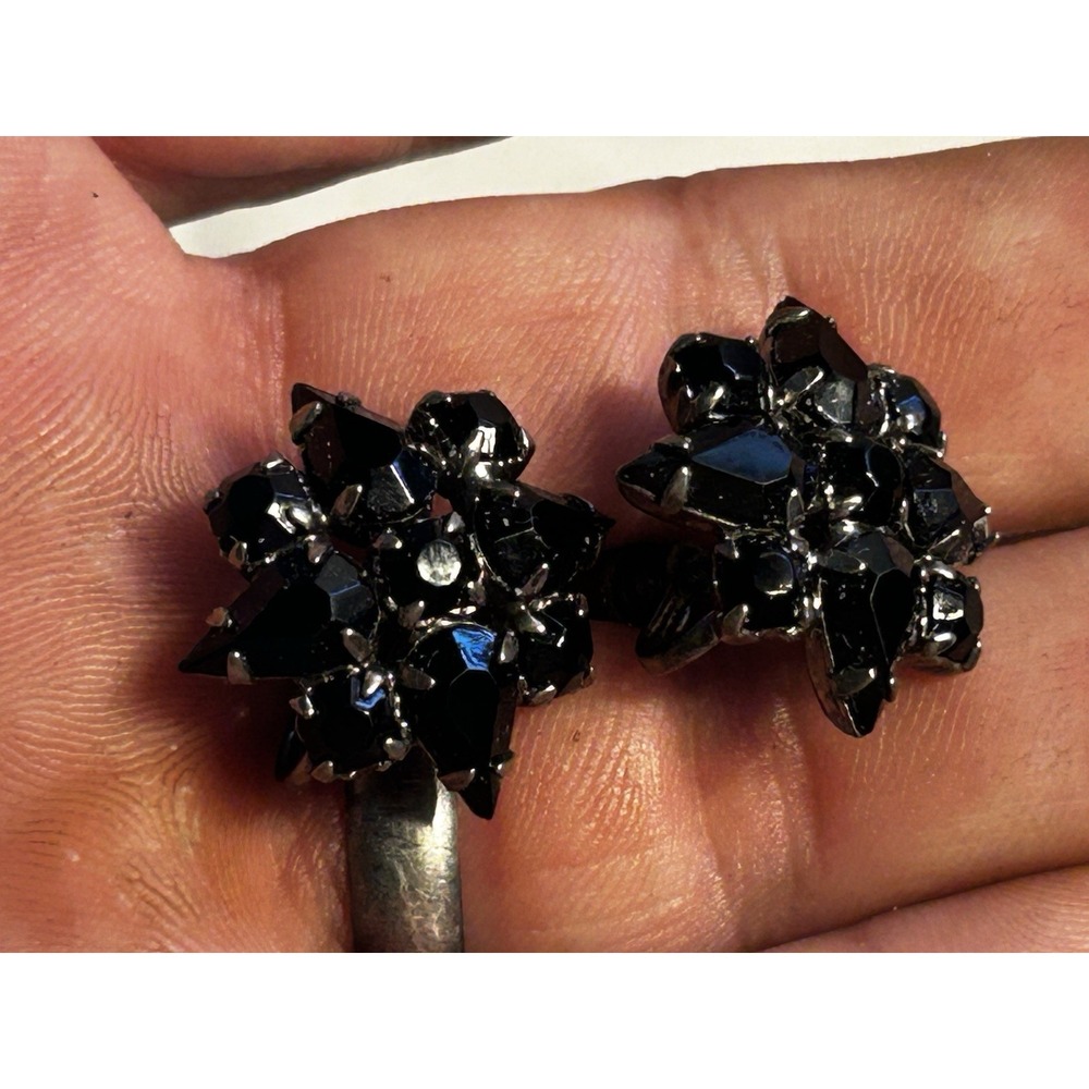 Women's Vintage Weiss Jet Black Clip On Earrings Faceted Rhinestones Signed 1"